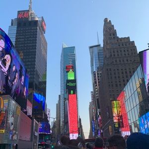 Meet your Posher, Míla